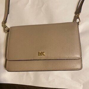 Michael Kors Tan Jet Set Small Logo Leather Convertible Crossbody Bag